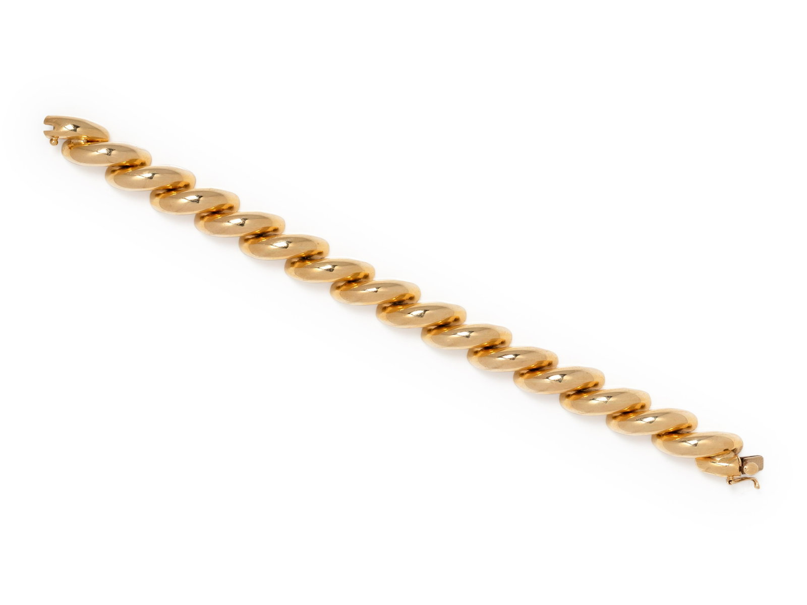 YELLOW GOLD BRACELET: YELLOW GOLD BRACELET Consisting of a San Marco link chain measuring approximately 11.25 mm wide. Stamp: B & M 585 ITALY. 15.95 dwt.