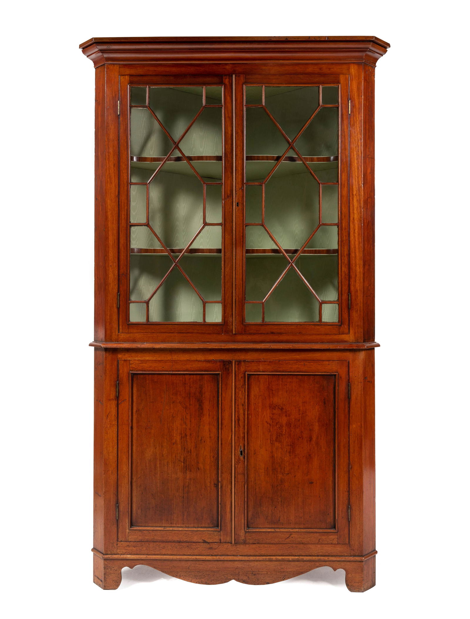 A George III Mahogany Corner Cabinet (1 of 2)