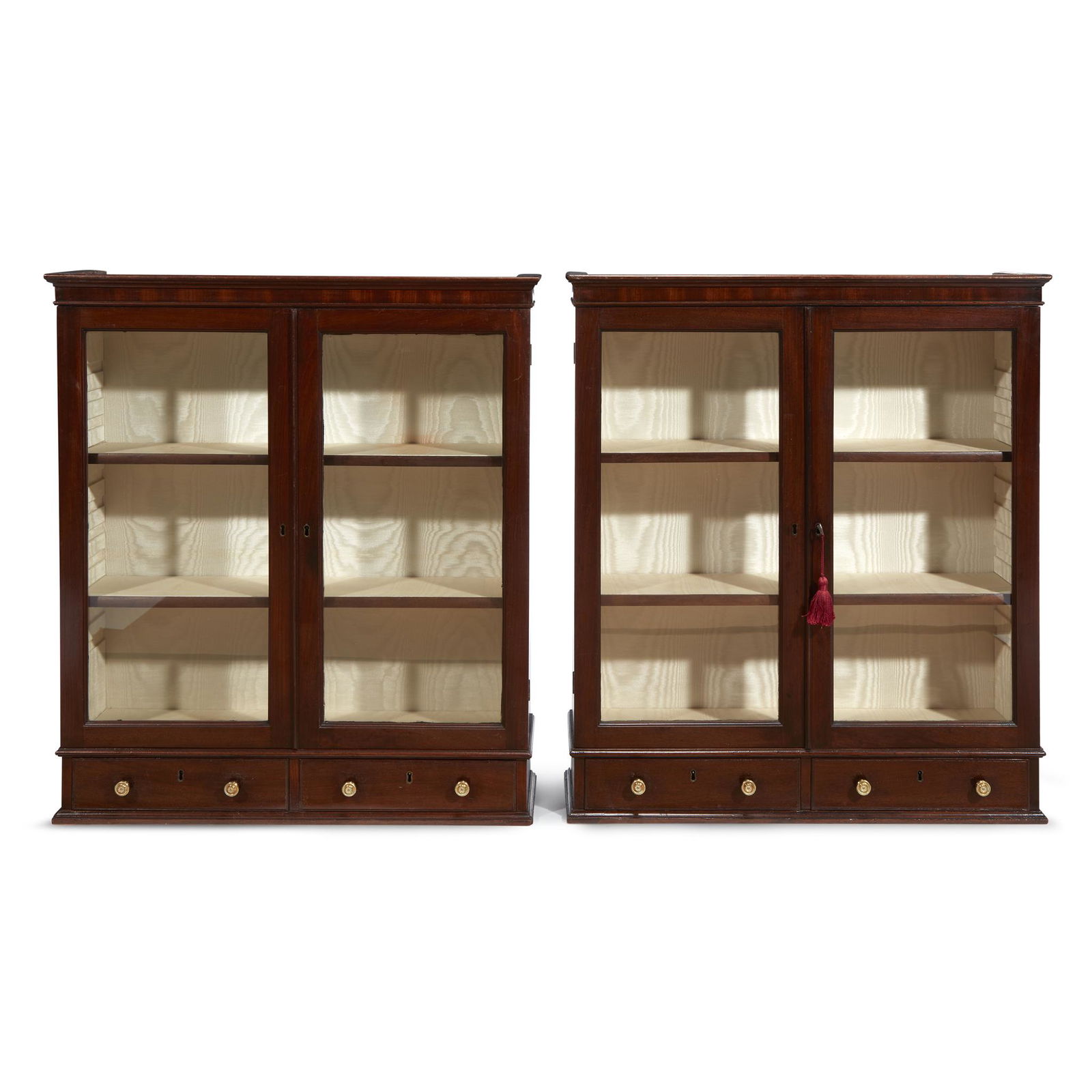 Pair of George III style mahogany wall cabinets, 19th (1 of 1)