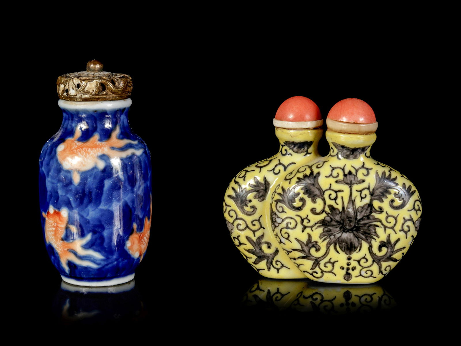 Two Chinese Porcelain Snuff Bottles (1 of 4)