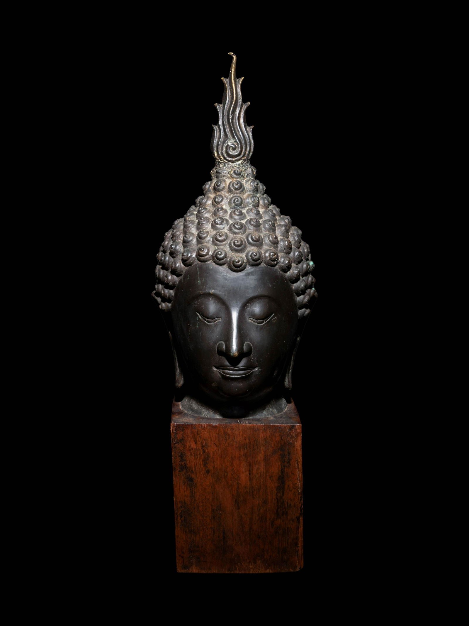 A Large Thai Bronze Head of Buddha (1 of 3)