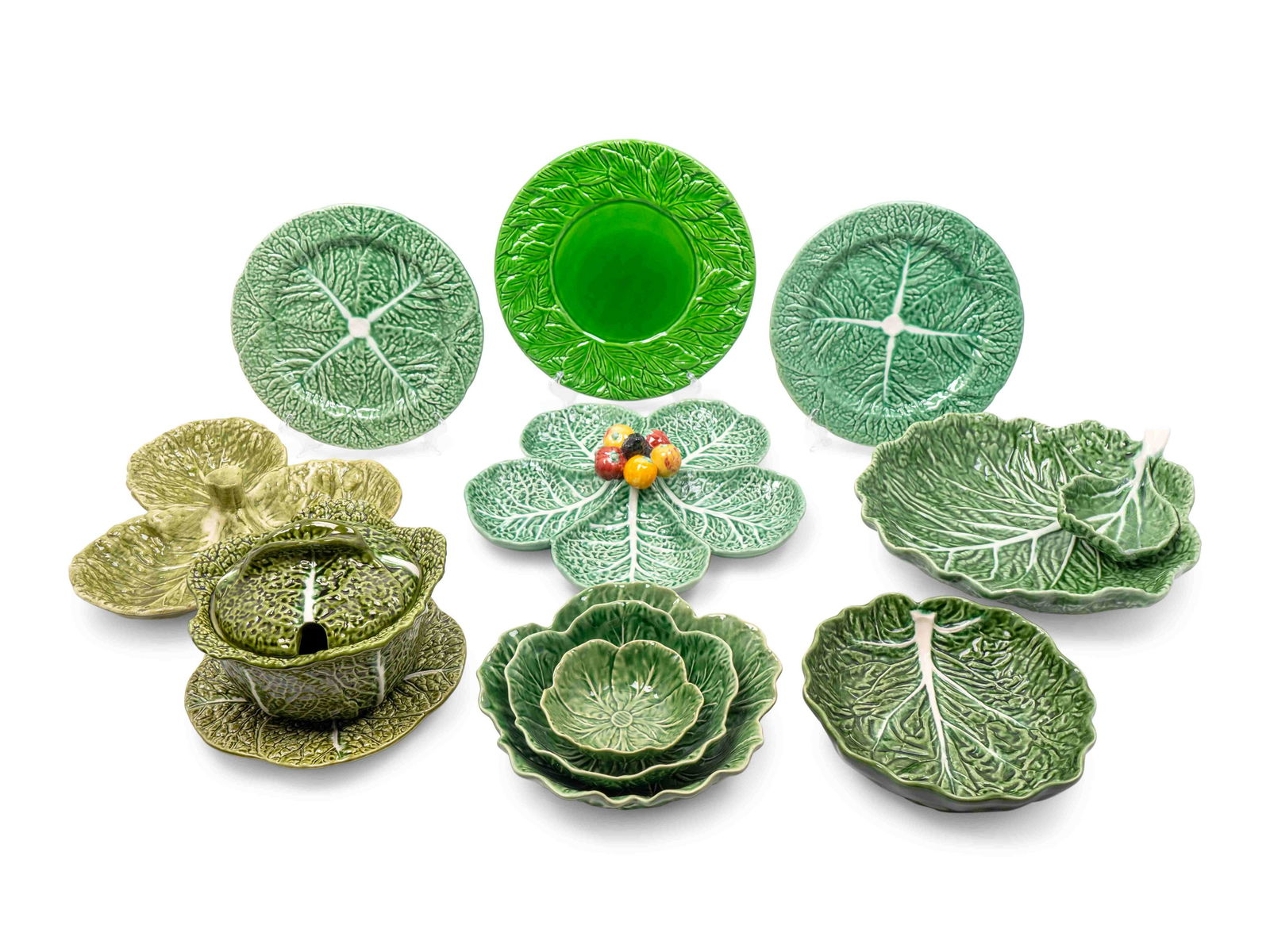 A Group of Portuguese and English Majolica Cabbage (1 of 1)