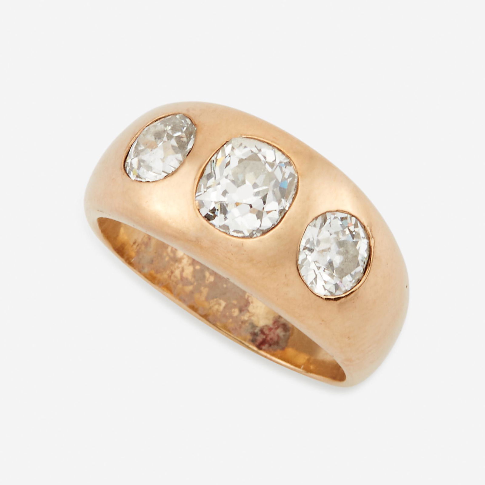 A diamond and fourteen karat gold ring, (1 of 1)