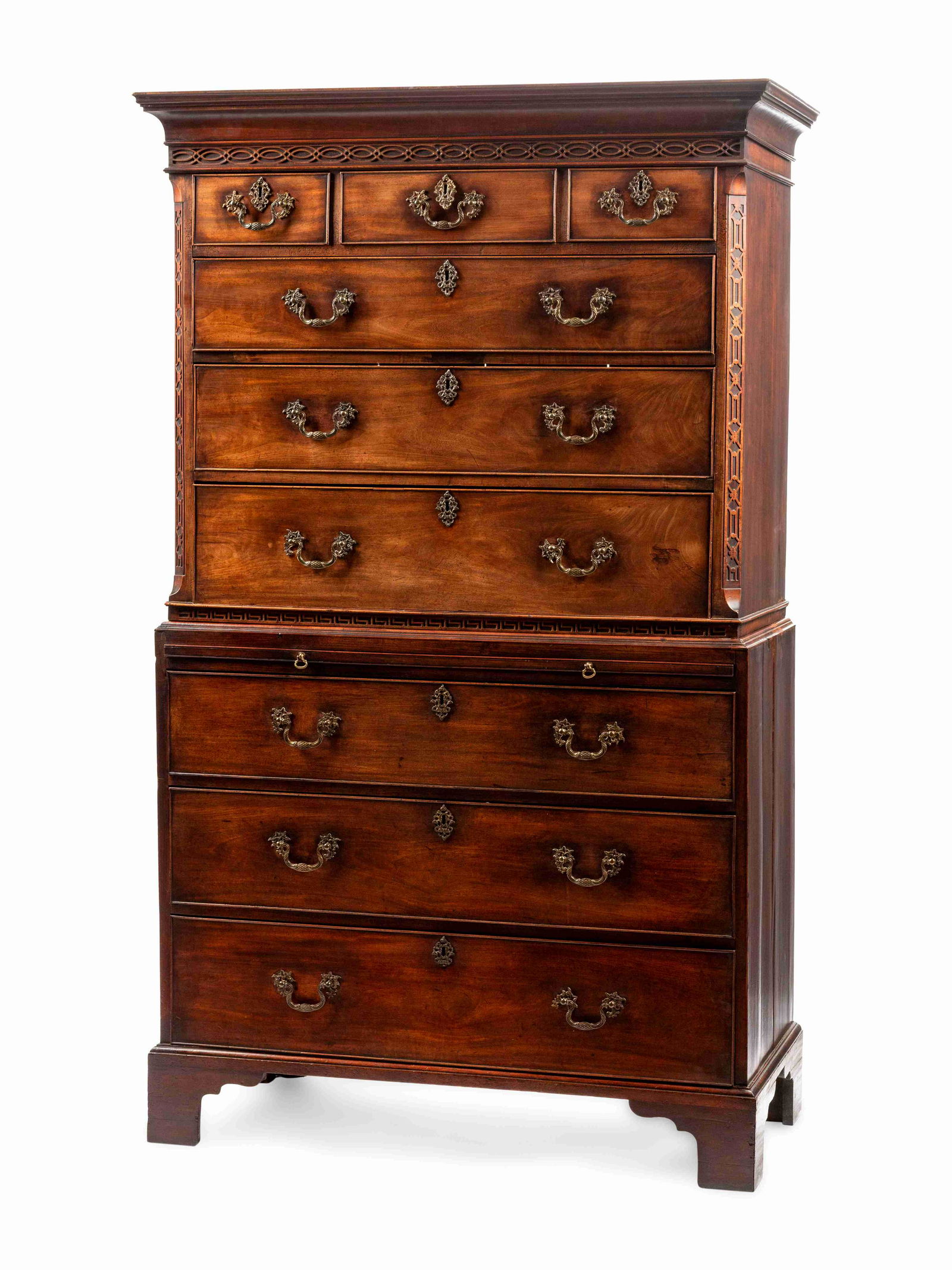 A George III Mahogany Chest on Chest (1 of 4)