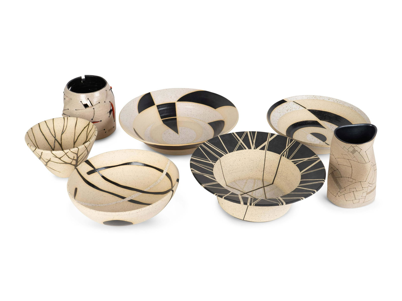 Gustavo Perez (Mexican, b. 1950) Incised Vessel: Gustavo Perez (Mexican, b. 1950) Incised Vessel, together with a collection of six studio ceramics incised vase marked GP 2000-621, unknown artist insignia to each Height of vases 5 to 7 ¾ inches; di