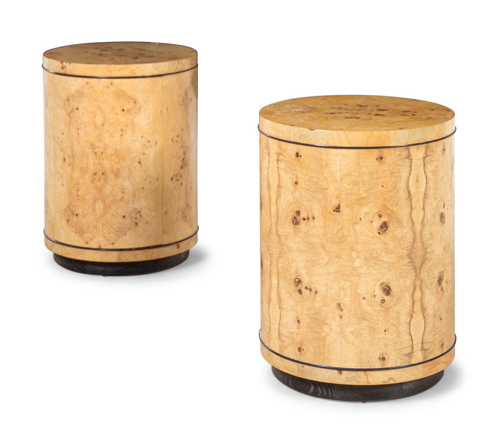 Henredon American, Mid 20th Century Pair of End Tables (1 of 2)