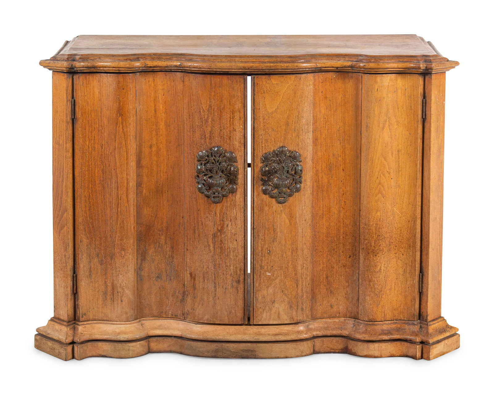 A Continental Oak Cabinet (1 of 3)