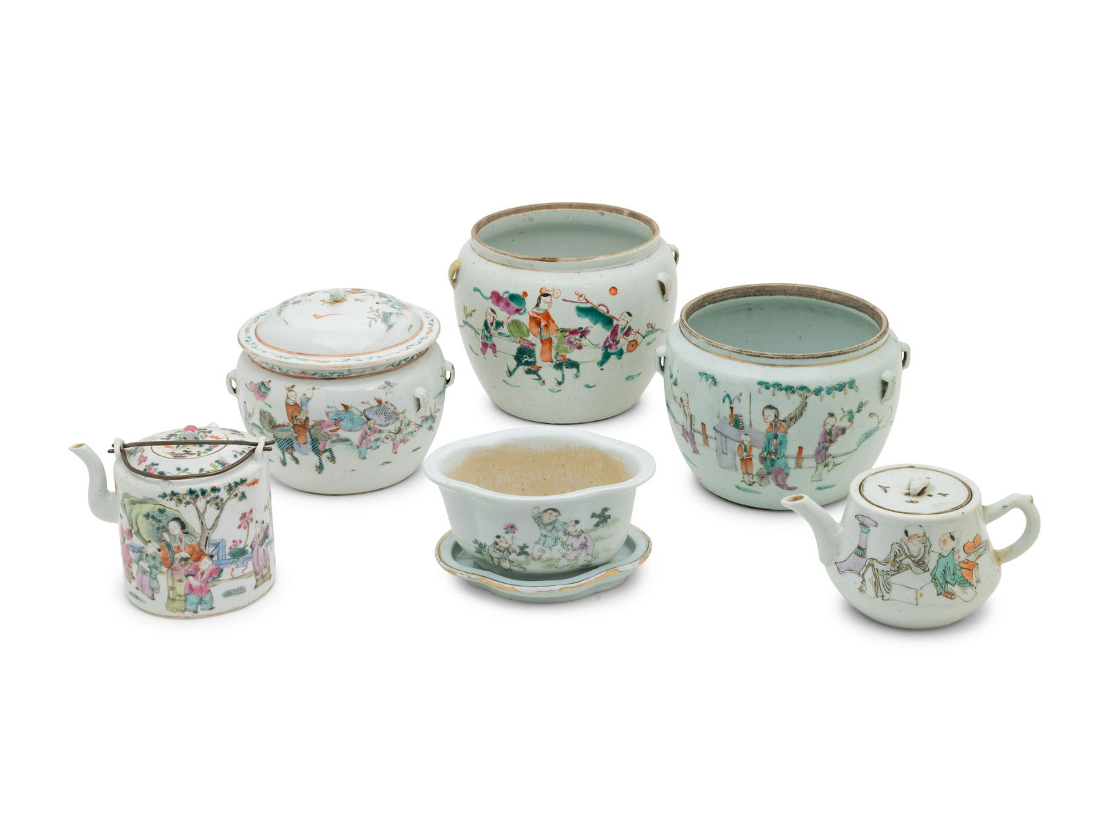 Six Chinese Famille Rose Porcelain Articles (1 of 6)