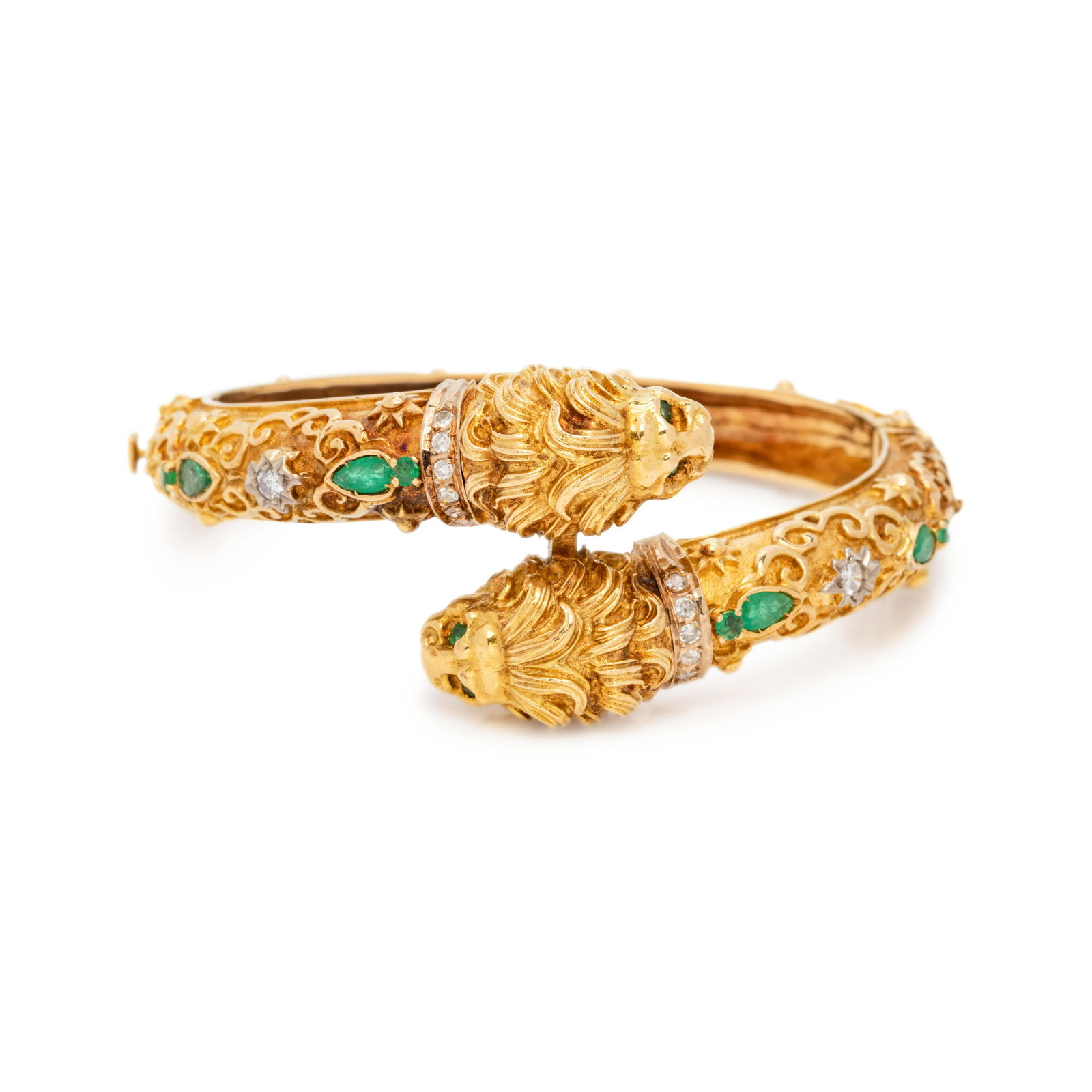 YELLOW GOLD, EMERALD AND DIAMOND LION BANGLE BRACELET (1 of 4)
