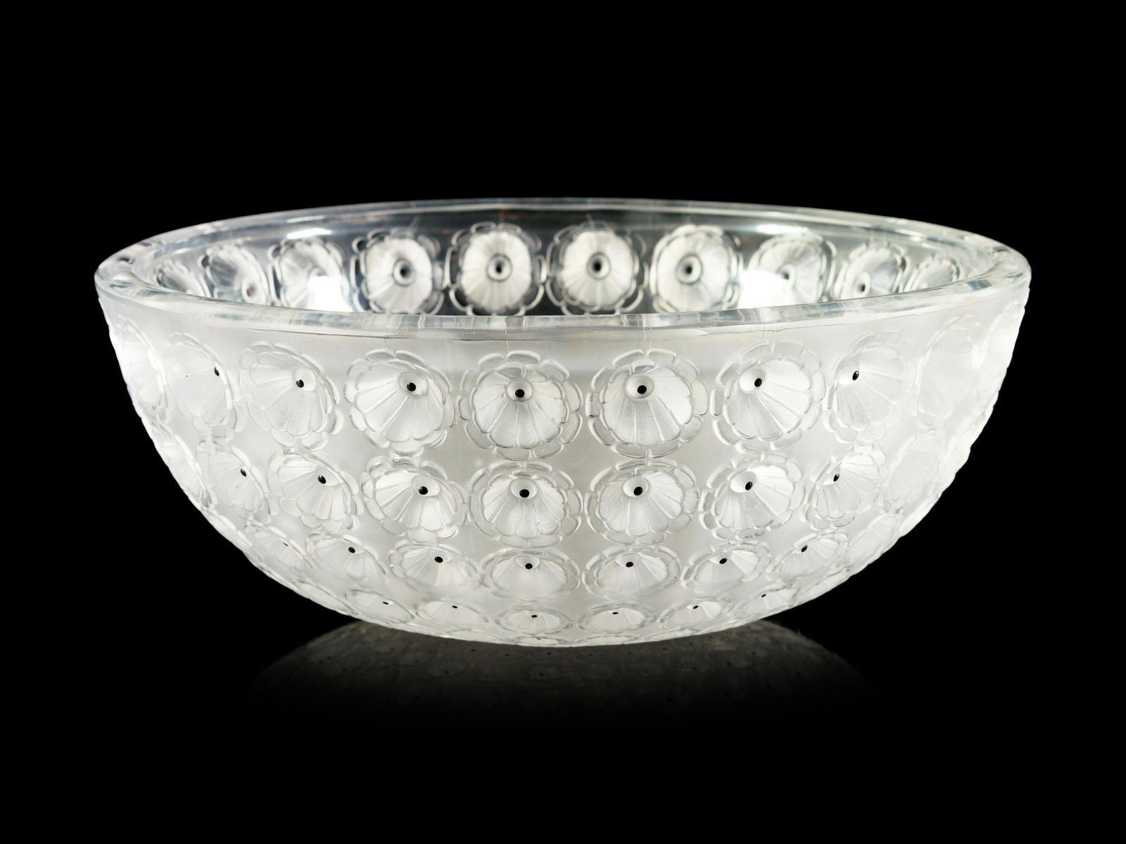 A Lalique Nemours Bowl (1 of 2)