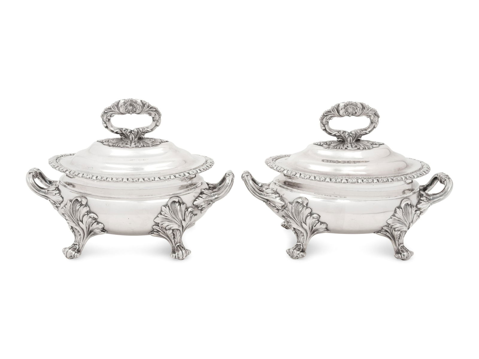 A Pair of Victorian Silver-Plate Sauce Tureens (1 of 3)