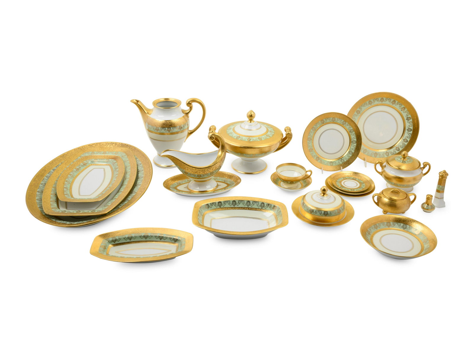 A Hutschenreuther Porcelain Dinner Service: A Hutschenreuther Porcelain Dinner Service 20th Century comprising: 12 dinner plates 11 salad plates 12 bread plates 12 shallow bowls 14 cups with 12 saucers 12 demitasse cups with 12 saucers 12 finge