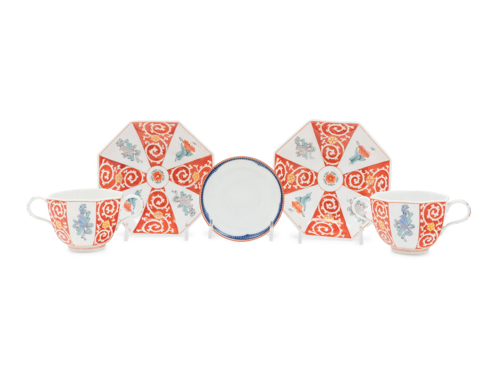 A Pair of Meissen Porcelain Teacups and Saucers (1 of 3)