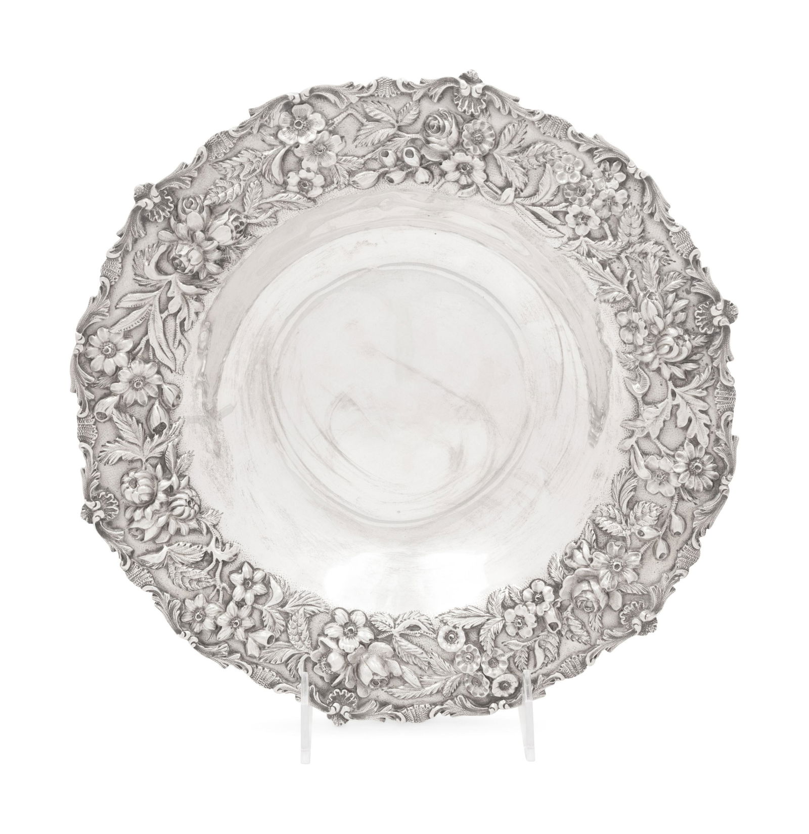 An American Silver Repousse  Bowl (1 of 4)