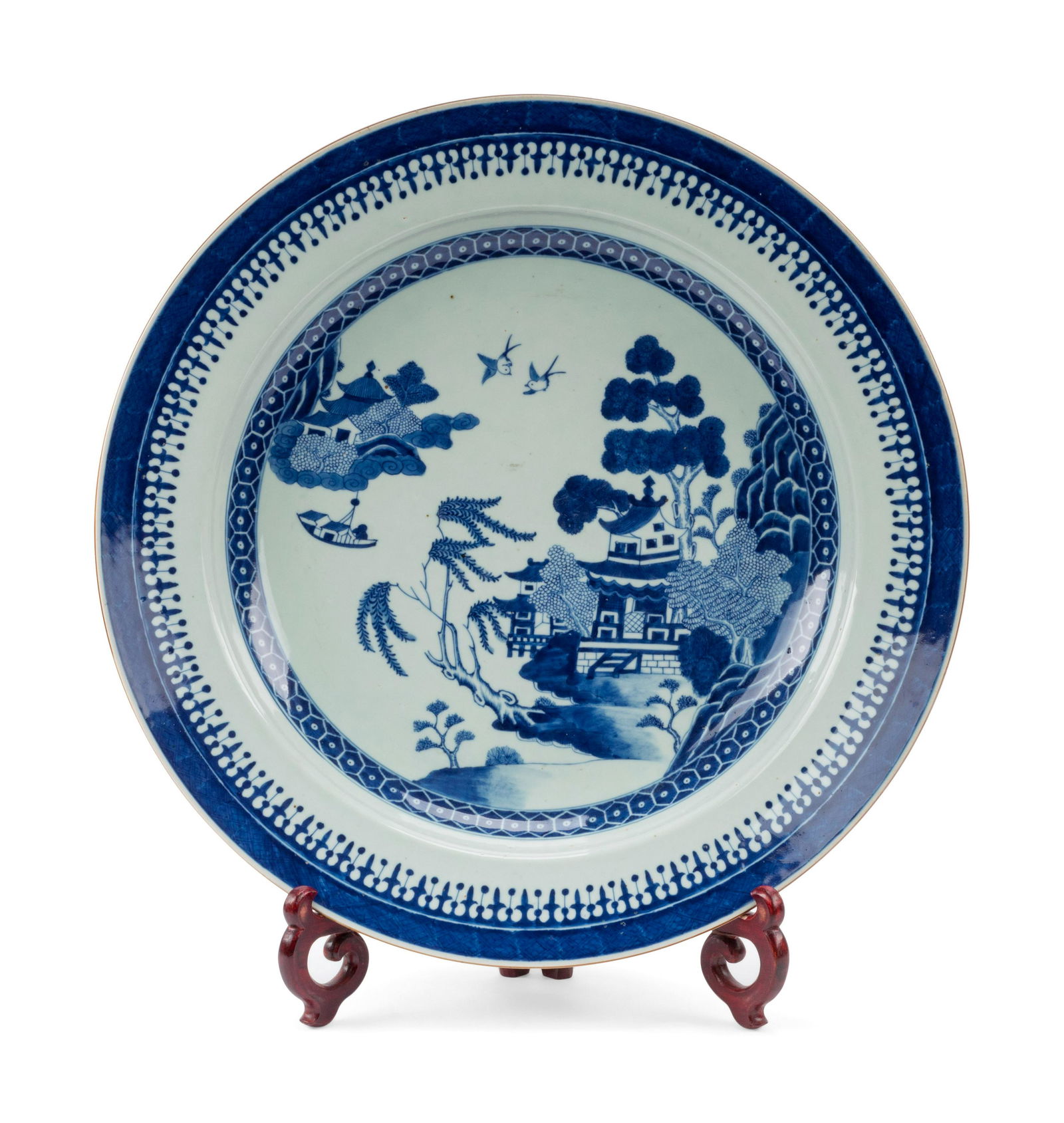 A Large Chinese Export Blue and White Porcelain Charger (1 of 3)