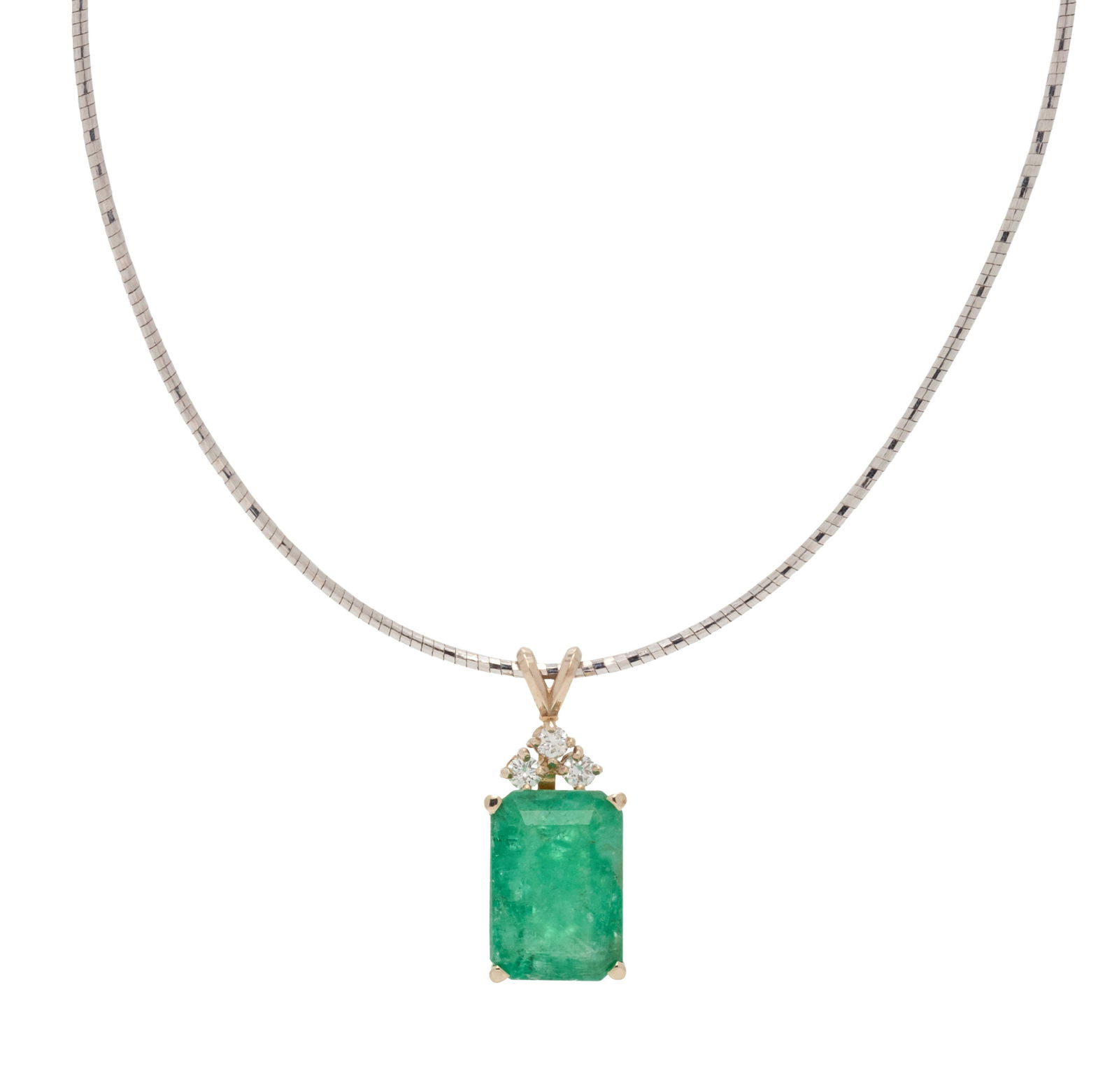 EMERALD AND DIAMOND PENDANT/NECKLACE (1 of 2)