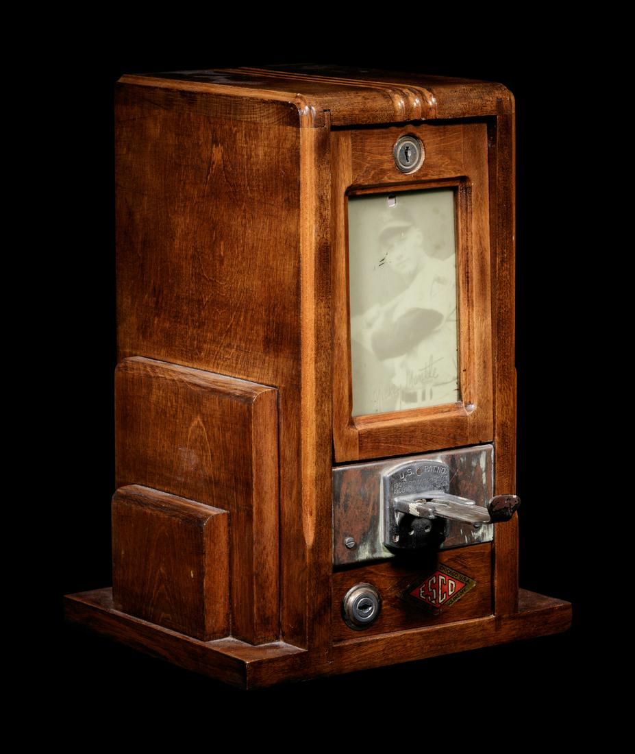 A Unique 10 Cent Exhibit Card Vending Machine with (1 of 8)