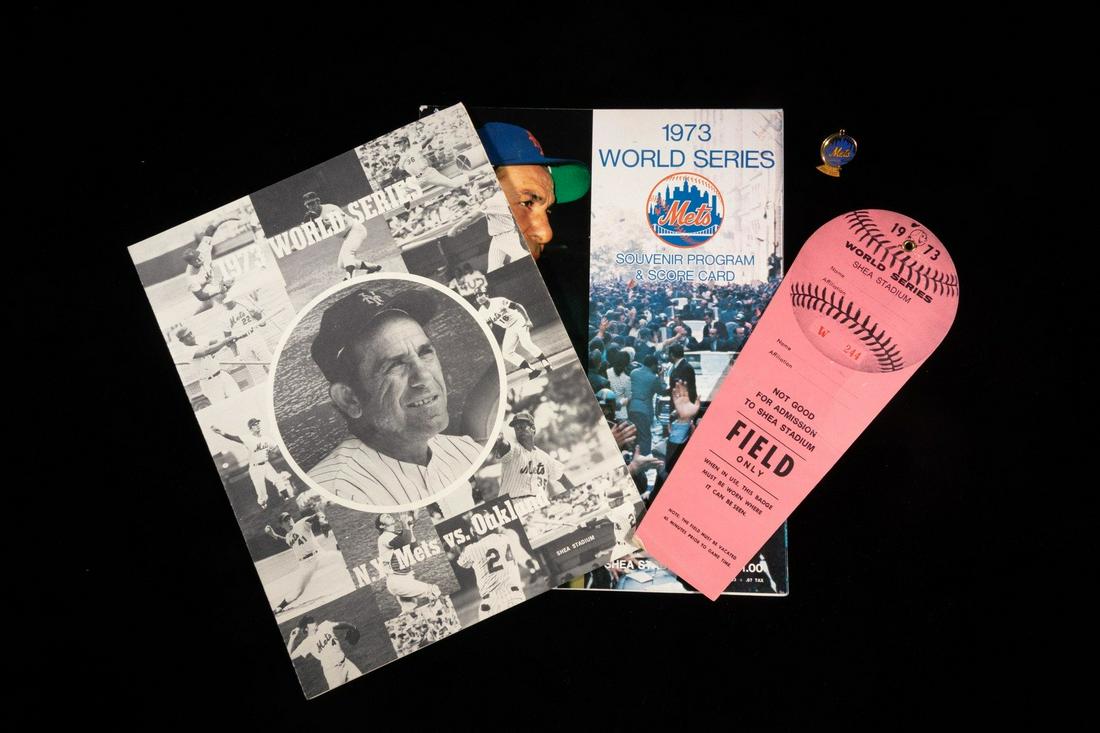 A Group of 1973 New York Mets World Series Shea Stadium (1 of 10)