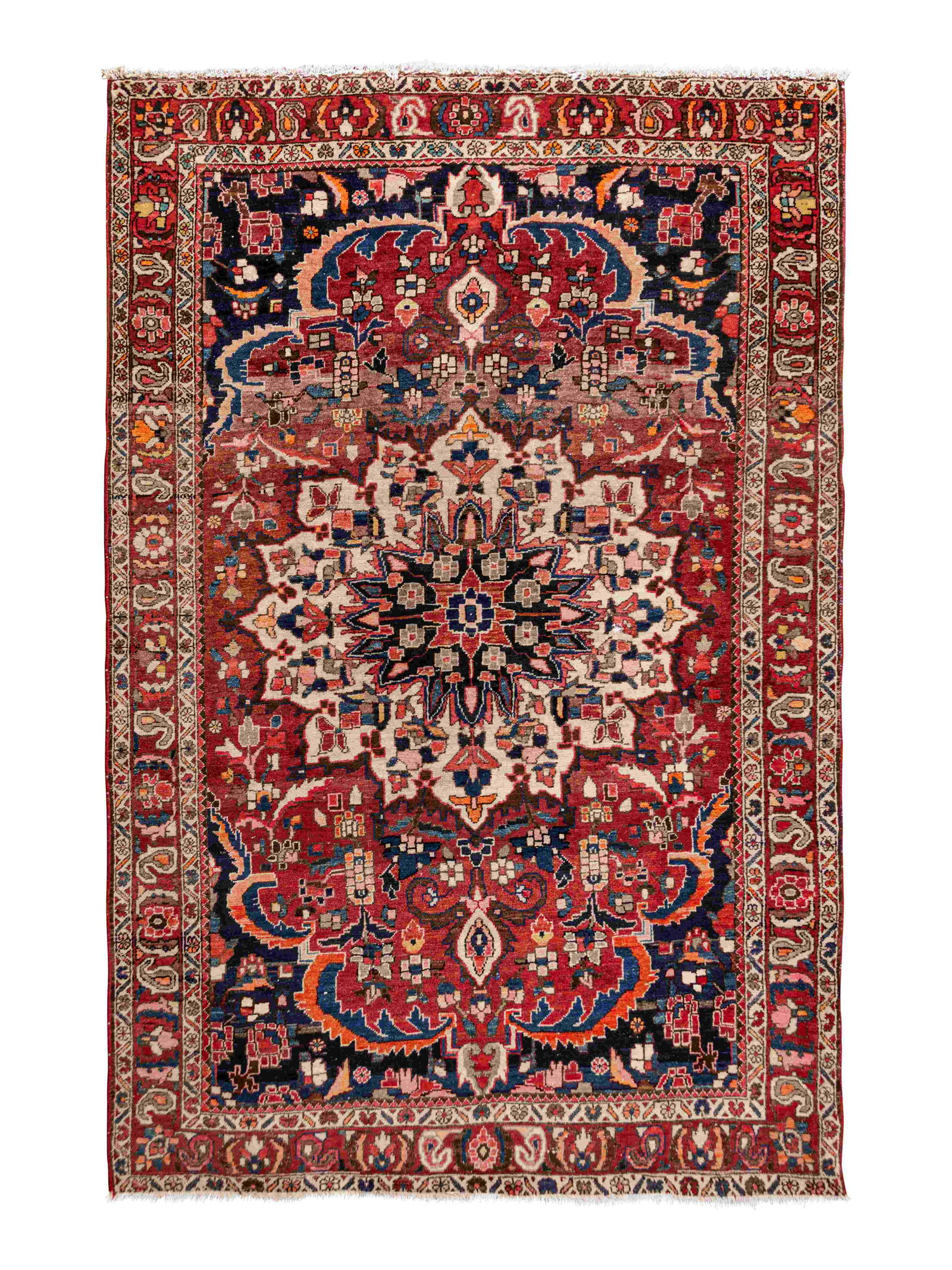 A Heriz Wool Rug (1 of 4)