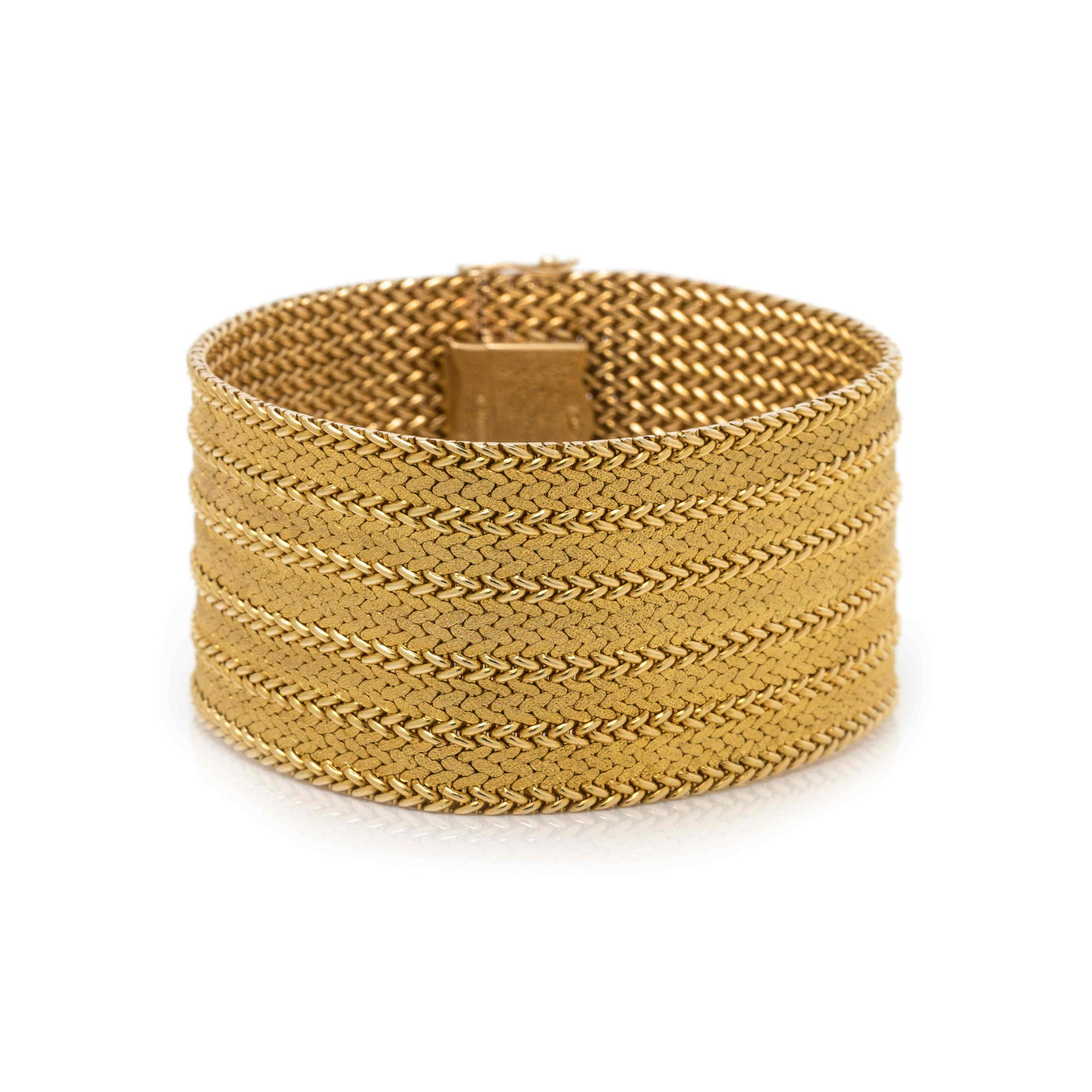 MARIO BUCCELLATI, YELLOW GOLD BRACELET (1 of 2)