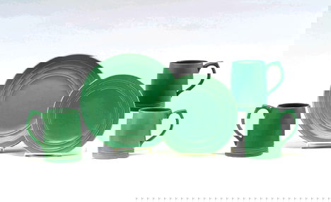 Keith Murray for Wedgwood two green plates and th: Keith Murray for Wedgwood two green plates and three green mugs D:8 1/8 D:10 1/4" "