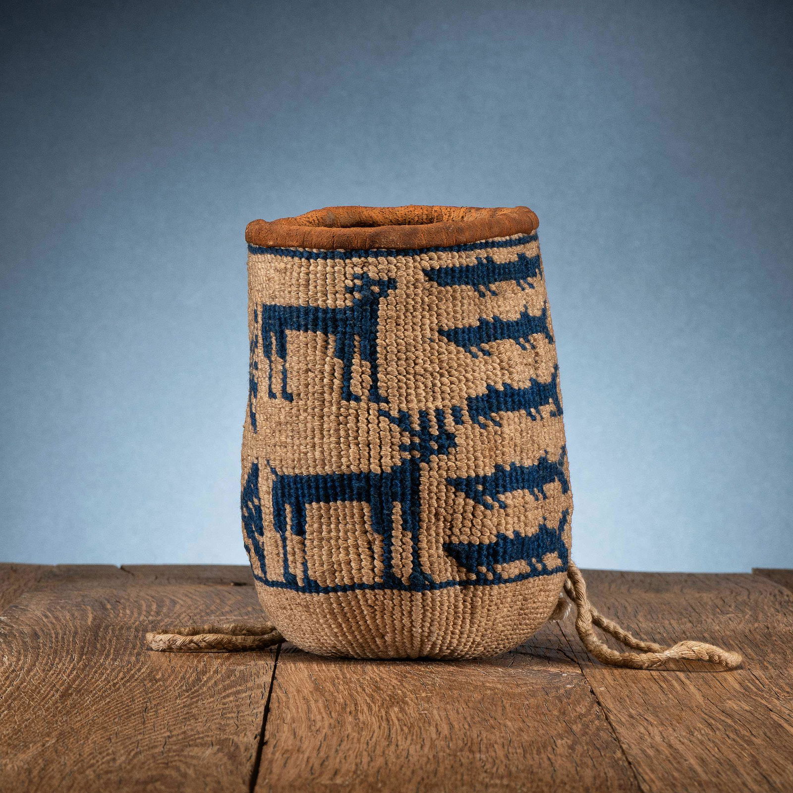 Wasco Figural Sally Bag (1 of 4)