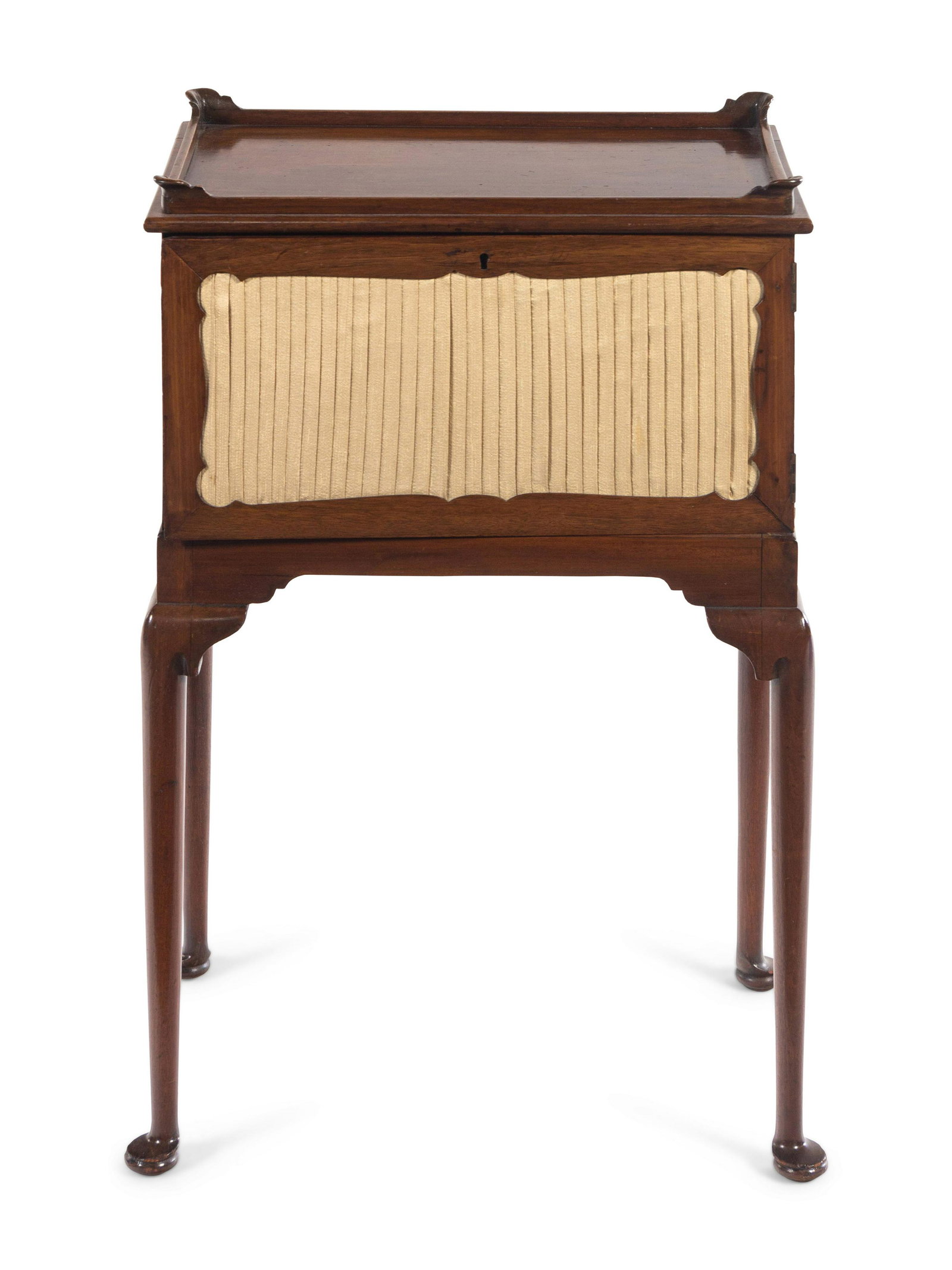 A Queen Anne Style Mahogany Side Table (1 of 2)