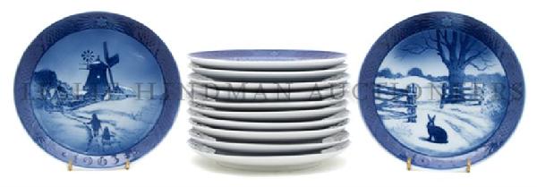 A Collection of Twelve Royal Copenhagen Commemorative P: A Collection of Twelve Royal Copenhagen Commemorative Plates, comprising examples from 1960, 1961, 1962, 1963, 1964, 1965, 1967, 1968, 1969, 1970, 1971, 1974. Diameter 7 inches.