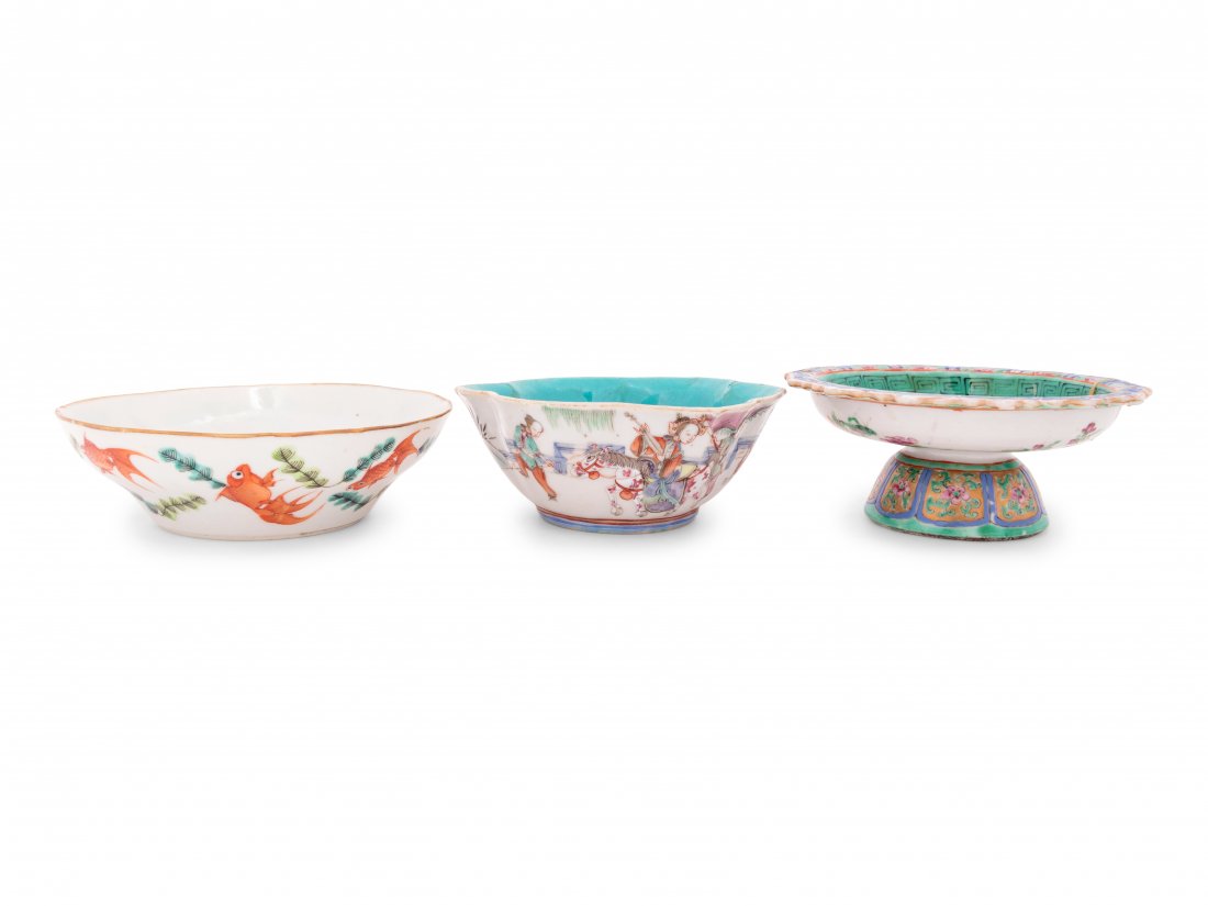 Four Chinese Famille Rose Porcelain Articles (1 of 4)