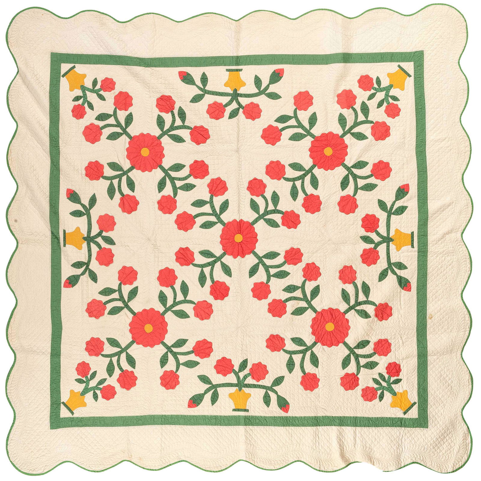 A Basket of Flowers Pattern Quilt with a Scalloped Edge (1 of 2)