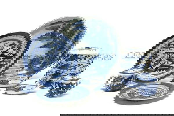 A Collection of Chinese Blue and White Porcelain A: A Collection of Chinese Blue and White Porcelain Articles, comprising eight large plates, four small plates, two lidded jars, two fish form dishes, a platter and a set of stacking bowls. Diameter of l