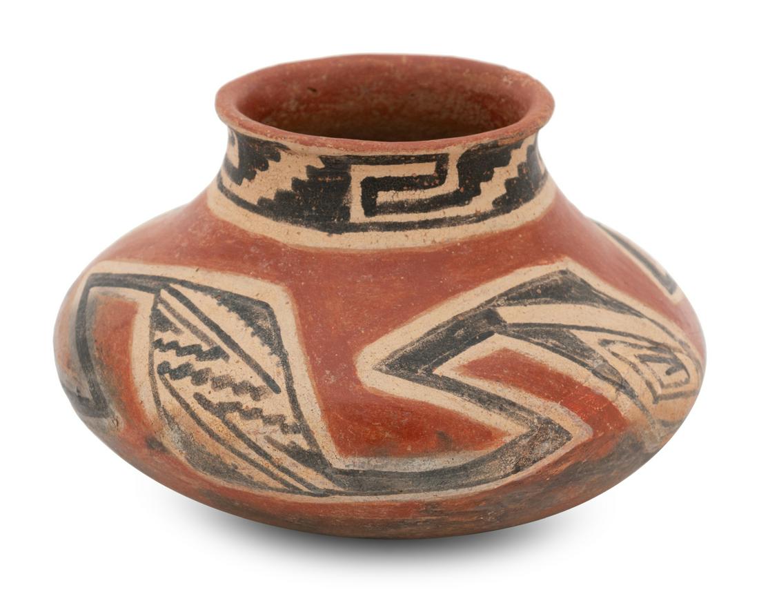 Tonto Polychrome Pottery Jar (1 of 2)