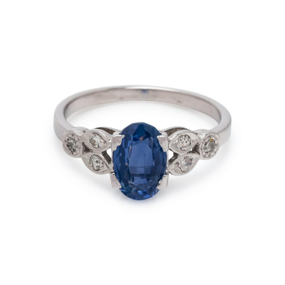SAPPHIRE AND DIAMOND RING (1 of 3)
