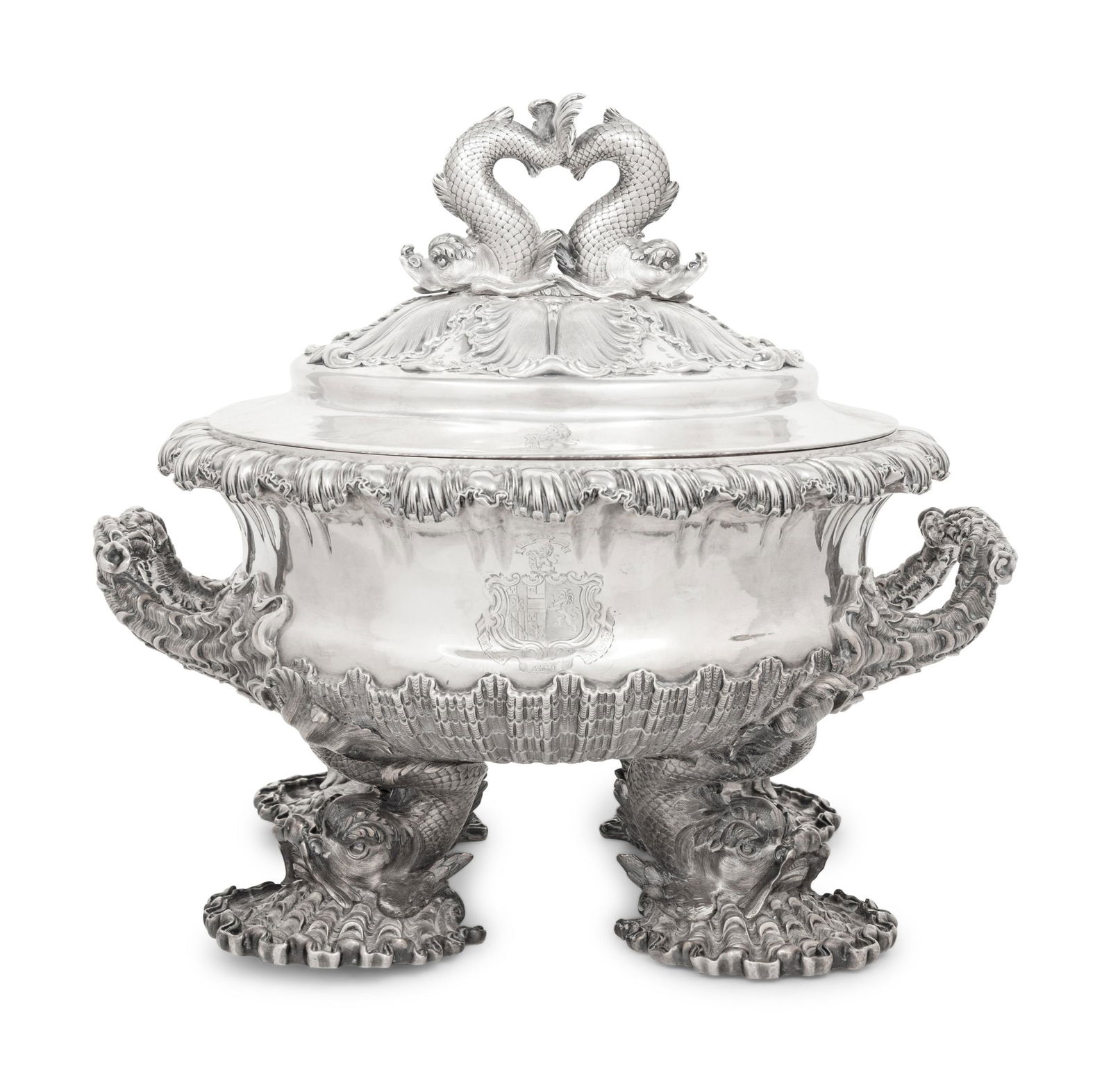 A Paul Storr Silver Sea-Themed Tureen and Cover (1 of 5)