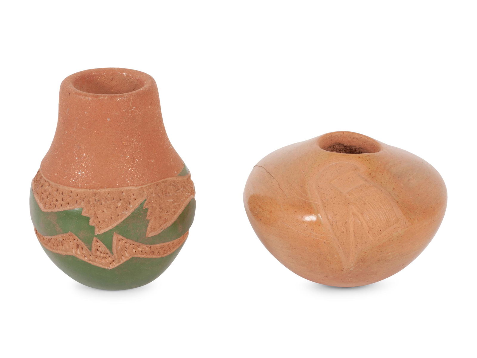 Miniature Pueblo Pottery (1 of 5)