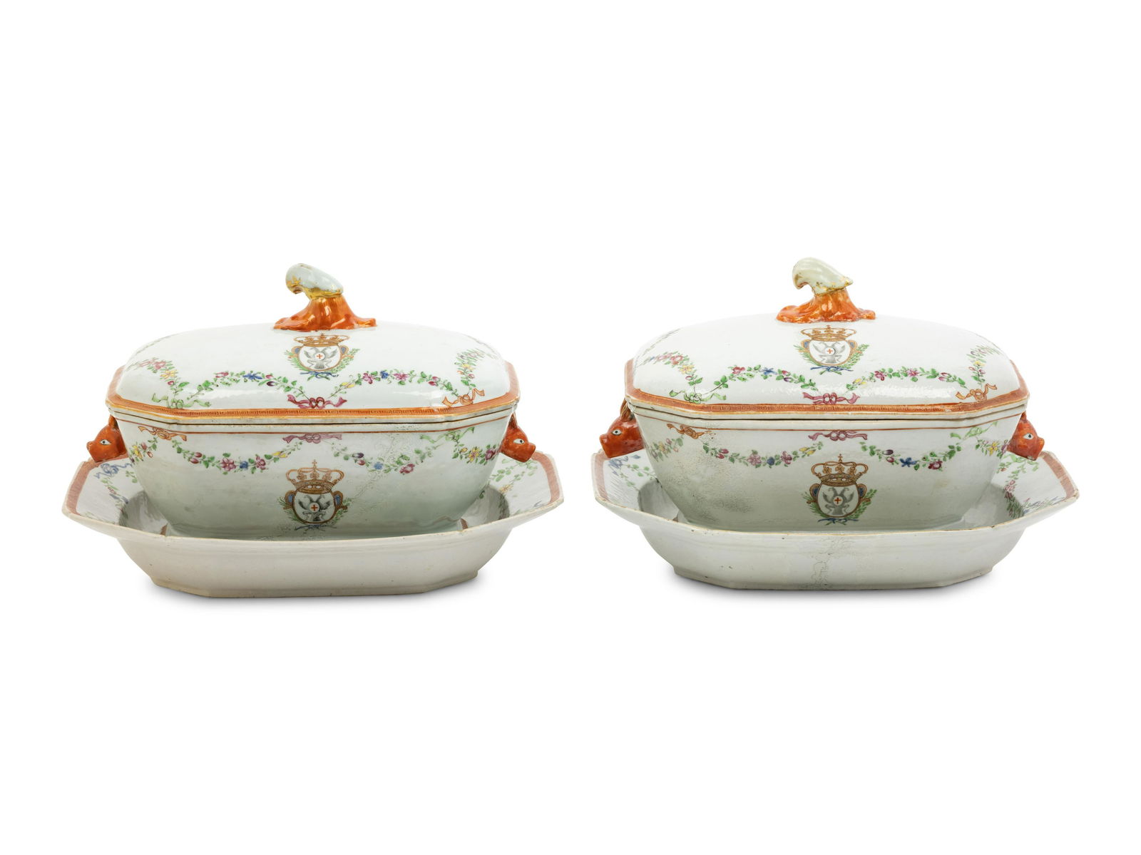 A Pair of Chinese Export Porcelain Armorial Soup (1 of 5)