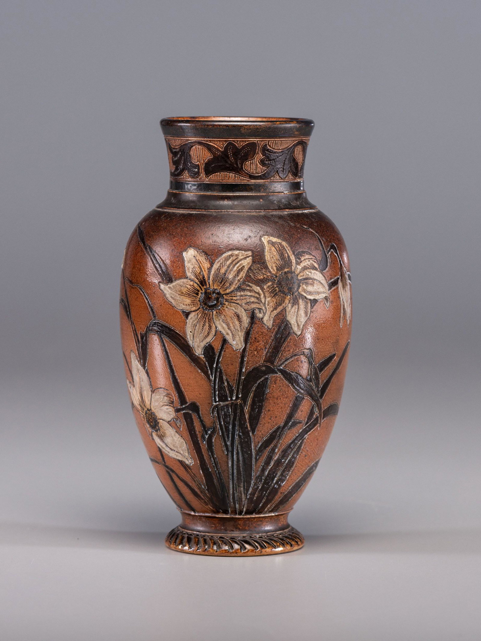 Martin Brothers Pottery English, Late 19th Century Vase (1 of 6)