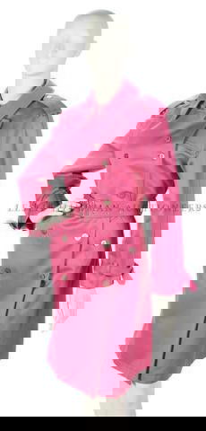 A Burberry Pink Cotton Trench Coat. Size 10.: A Burberry Pink Cotton Trench Coat. Labeled: Burberry. Size 10. Property from the Estate of Eunice Johnson, Chicago, Illinois