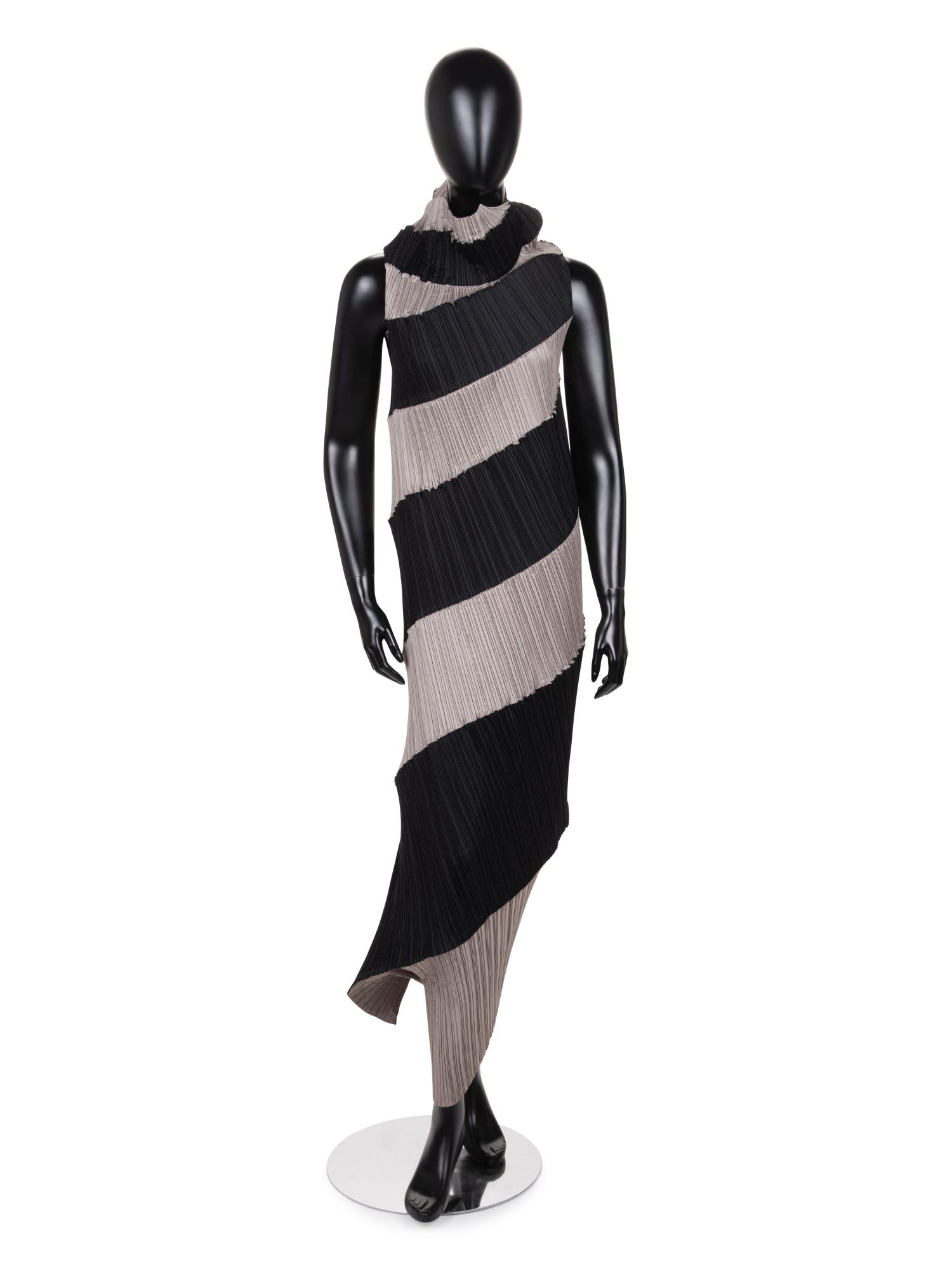 Issey Miyake Pleated Two-Tone Sleeveless Dress (1 of 5)