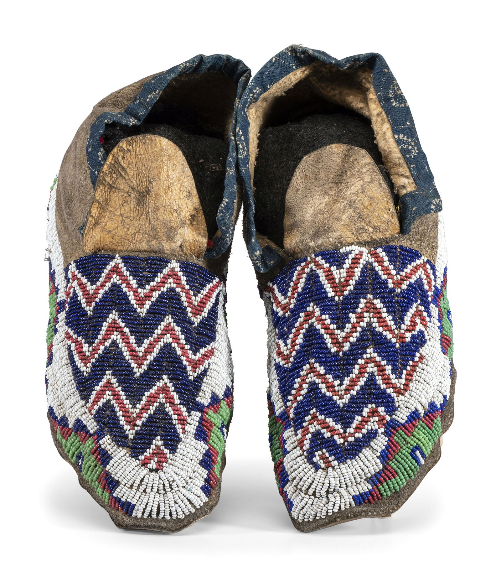 Cheyenne Beaded Hide Moccasins (1 of 3)
