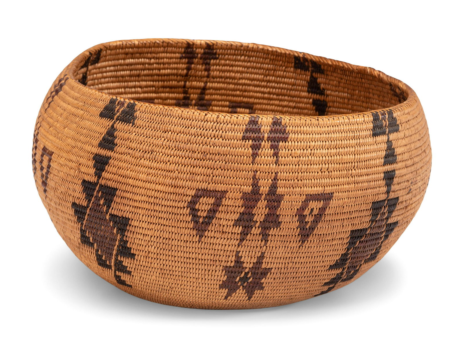 Washo / Shoshone Polychrome Basket (1 of 4)