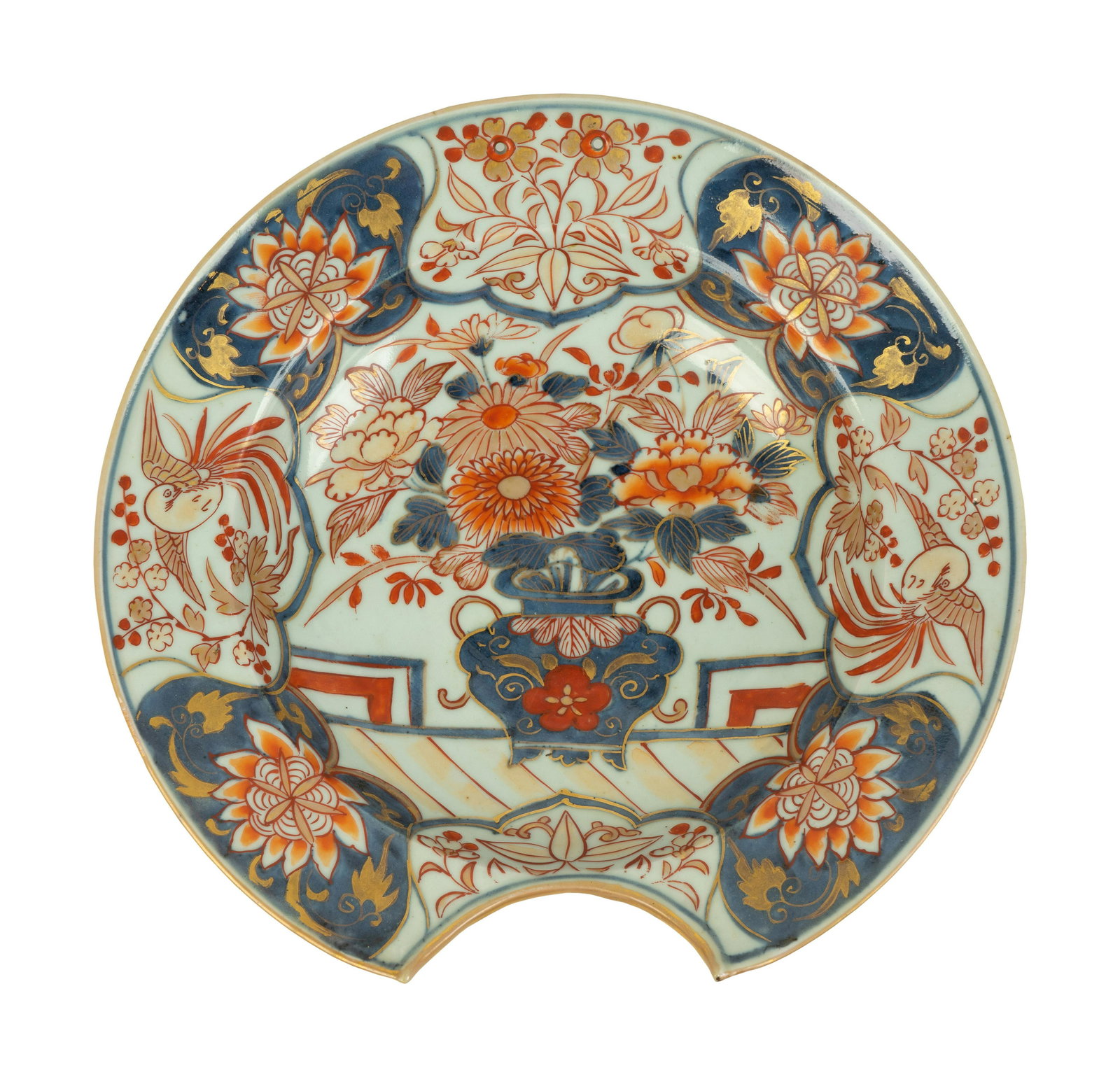 A Japanese Imari Porcleain Barber's Bowl (1 of 3)