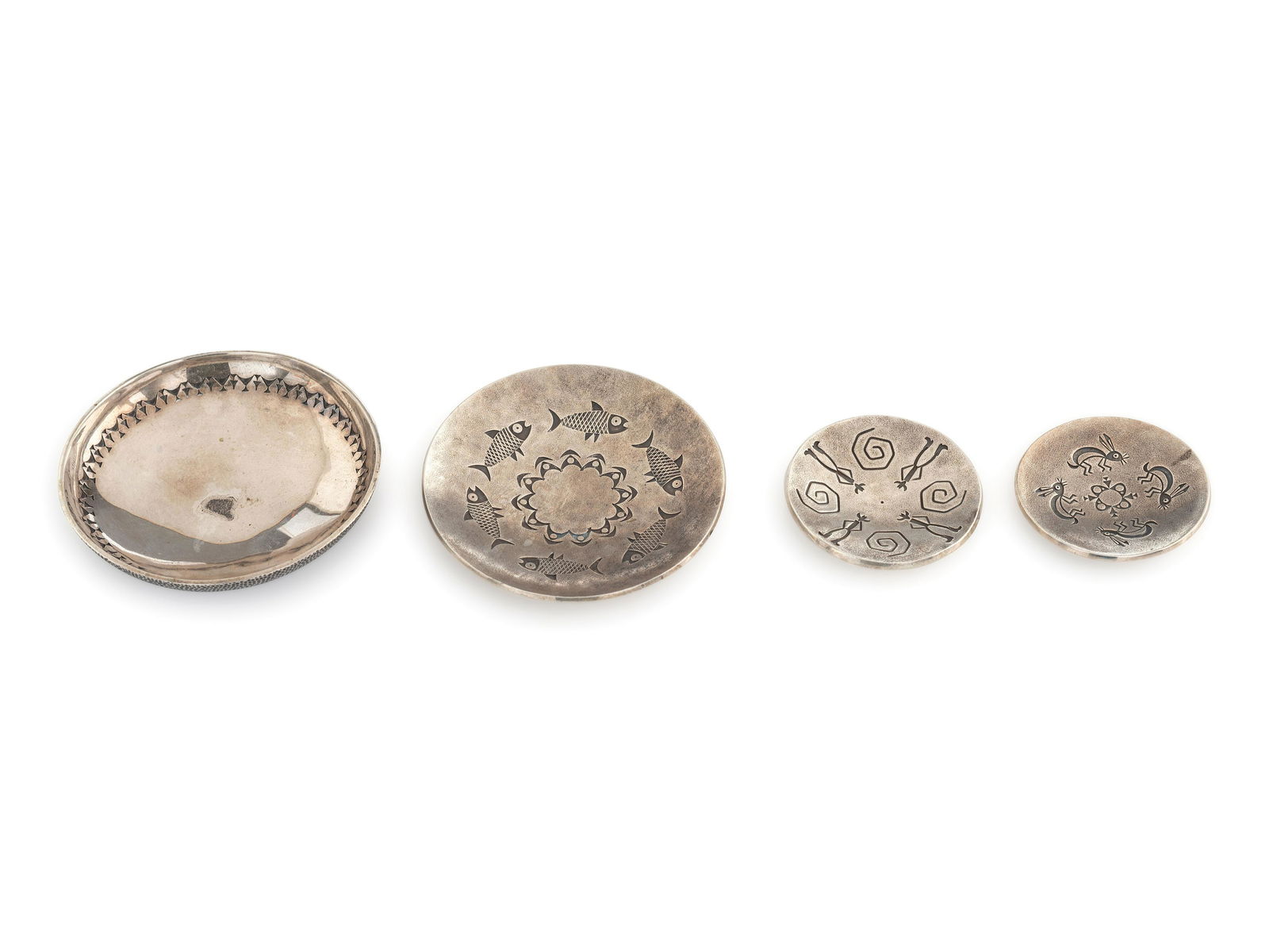 Peshlakai Family Miniature Silver Dishes (1 of 5)
