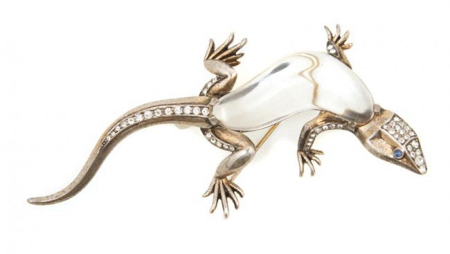 A Trifari Lizard Jelly Belly Brooch.: A Trifari Lizard Jelly Belly Brooch. Stamped: Trifari. Property from the Di Santacroce Collection, Palm Beach, Florida