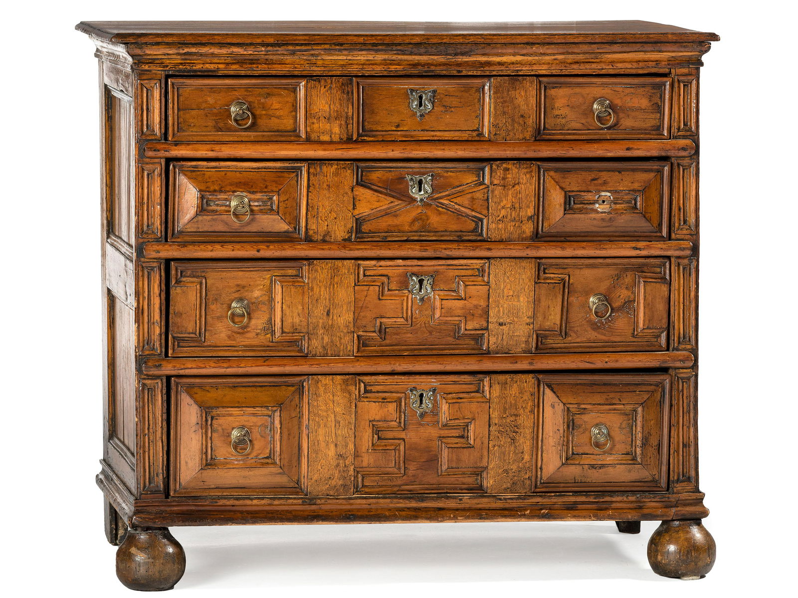 A William and Mary Style Chest of Drawers (1 of 3)