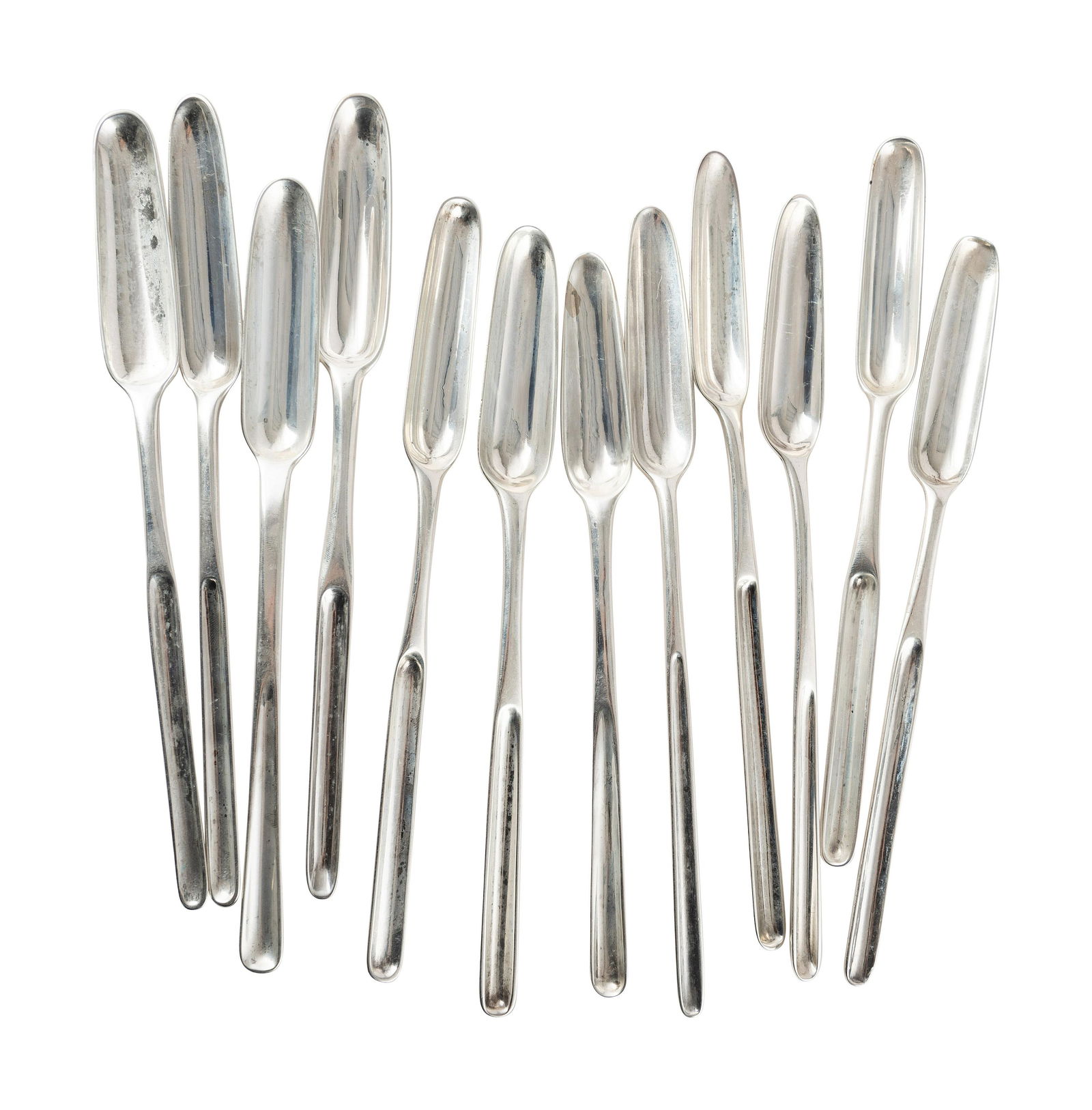 Twelve Georgian Silver Marrow Scoops (1 of 4)