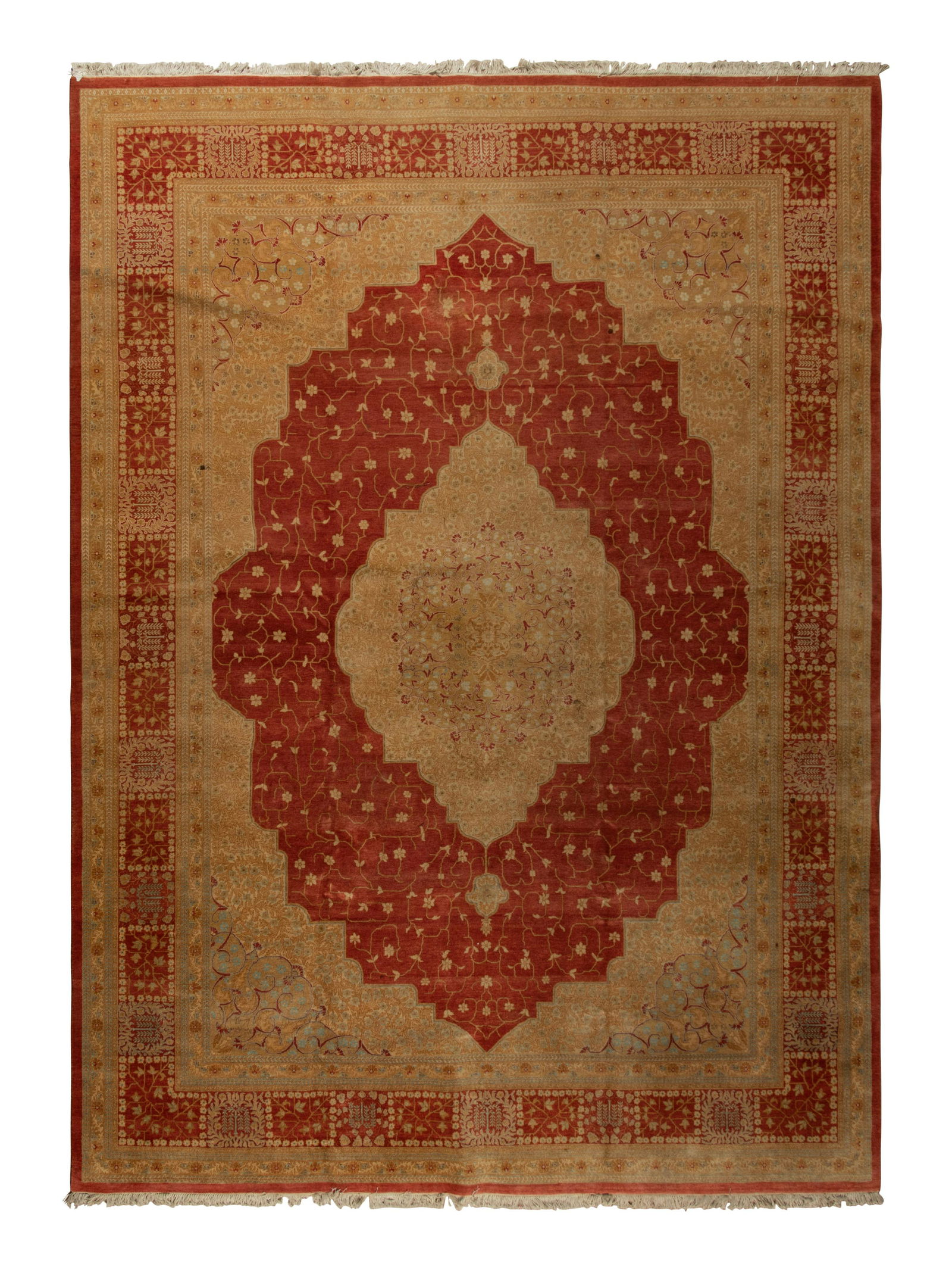 An Indo-Tabriz Wool Rug (1 of 5)