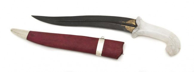 A Mughal Steel Dagger, Length overall 17 inches.: A Mughal Steel Dagger, having carved quartz handle with carved lion's head, the blade with gold inlay at the grip, contained in a red leather sheath. Length overall 17 inches.