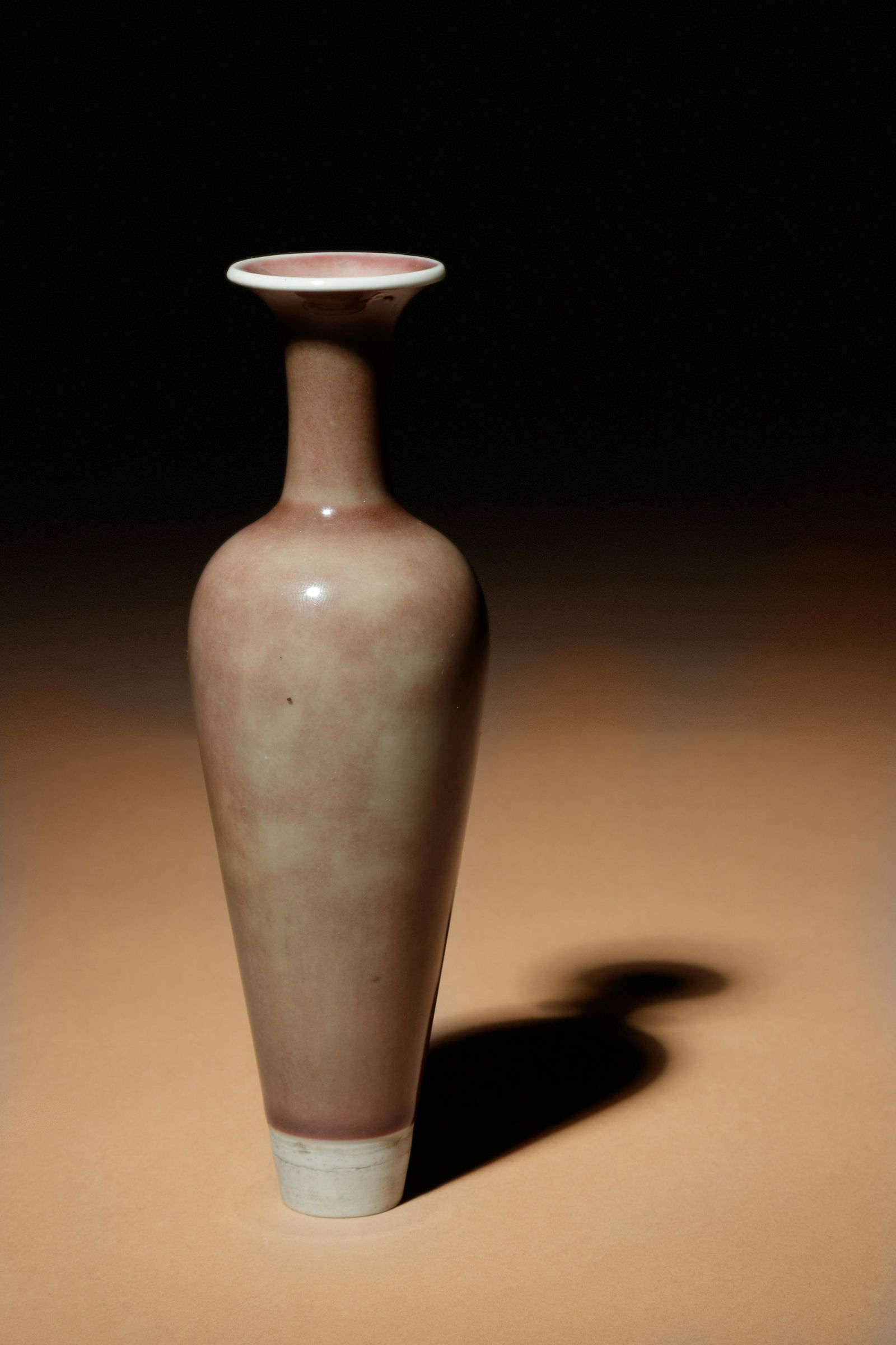 A Peachbloom Glazed Porcelain 'Willow Leaf' Amphora Vase, Liuyezun Height of vase 6 5/8 in., 16.8 (1 of 3)