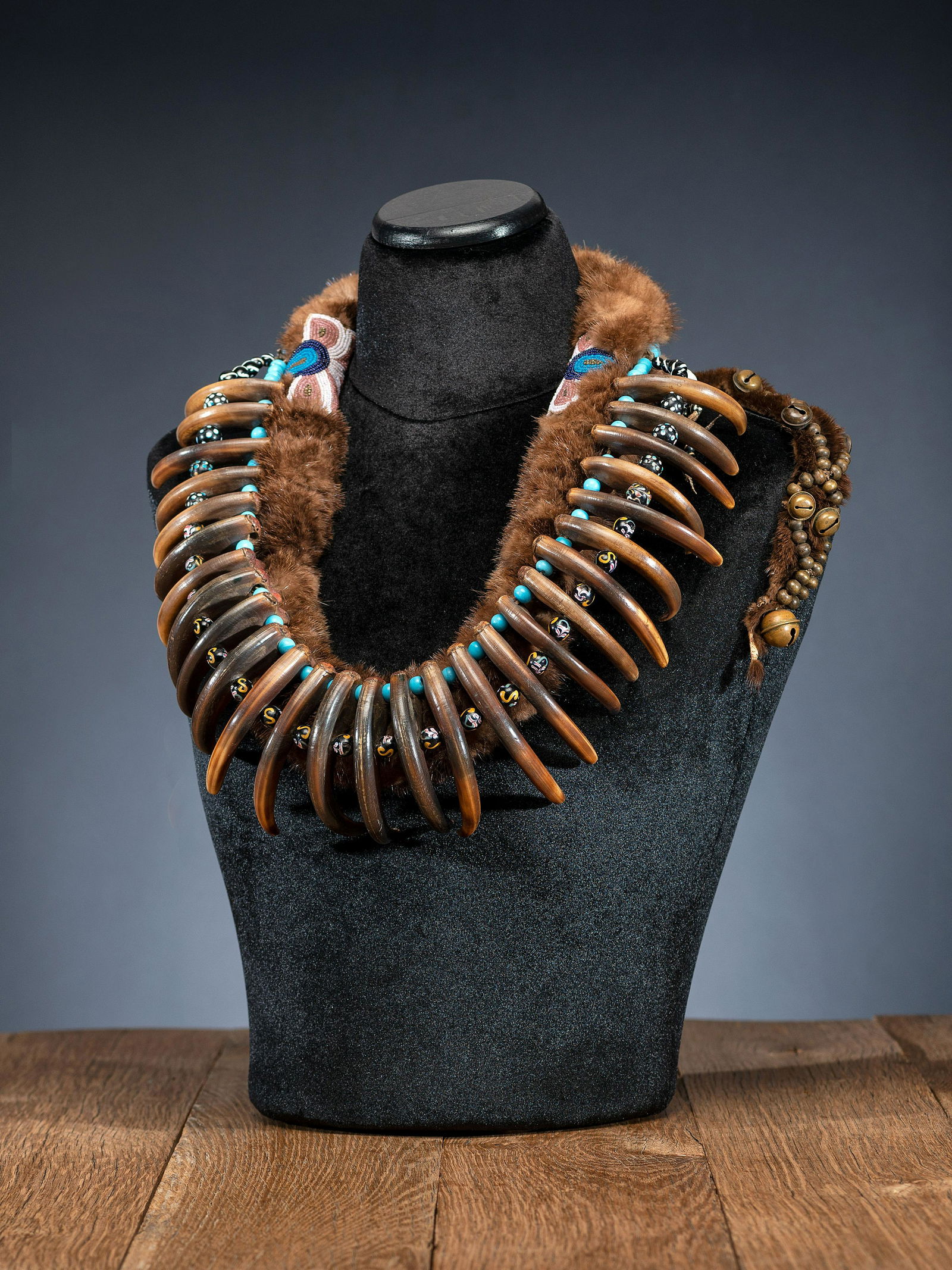 Mens bear deals claw necklace